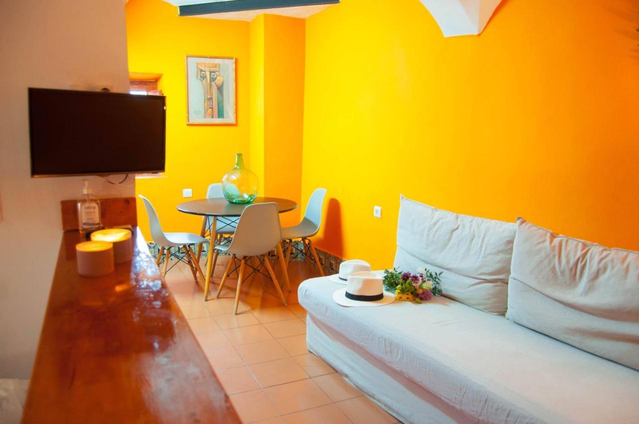 Apartamentos De La Parte Antigua De Caceres Exterior photo