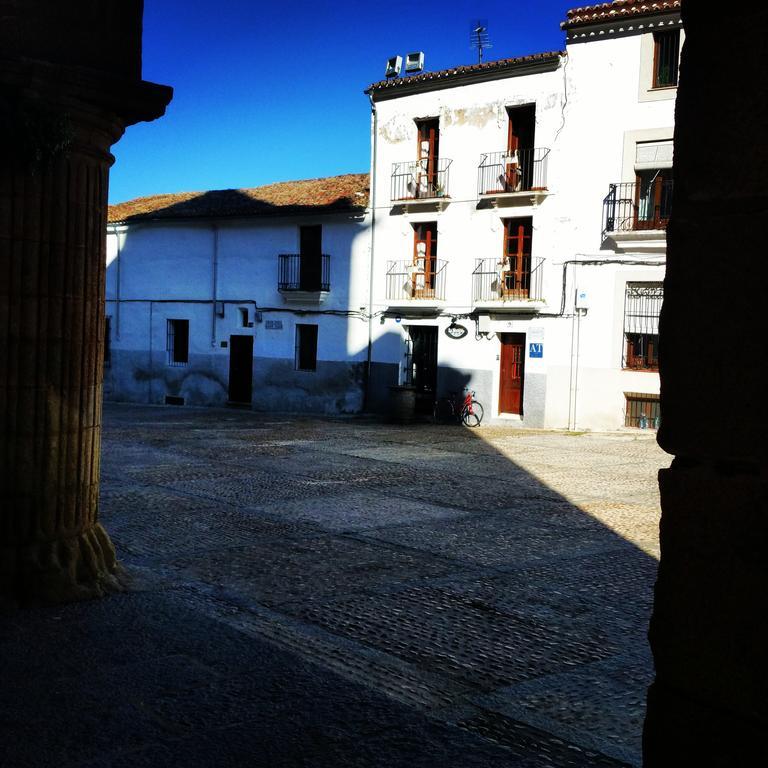 Apartamentos De La Parte Antigua De Caceres Exterior photo